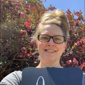 Meet your Posher, Stacy